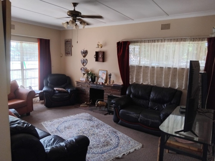 4 Bedroom Property for Sale in Stilfontein Ext 4 North West